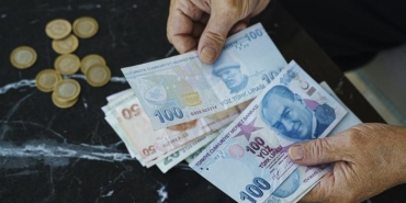 ibb-bursu-nereye-yatacak-ibb-burs-odemesi-hangi-bankaya-yapilacak-HvjhXtfP.jpg